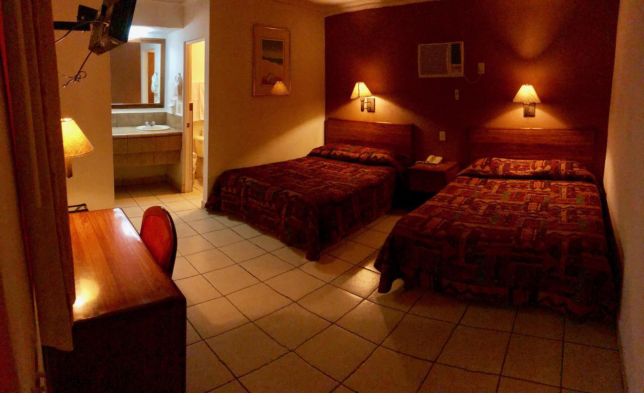 Hotel Posadas Del Ryal Ciudad Constitución Dış mekan fotoğraf