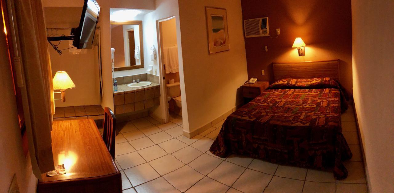 Hotel Posadas Del Ryal Ciudad Constitución Dış mekan fotoğraf
